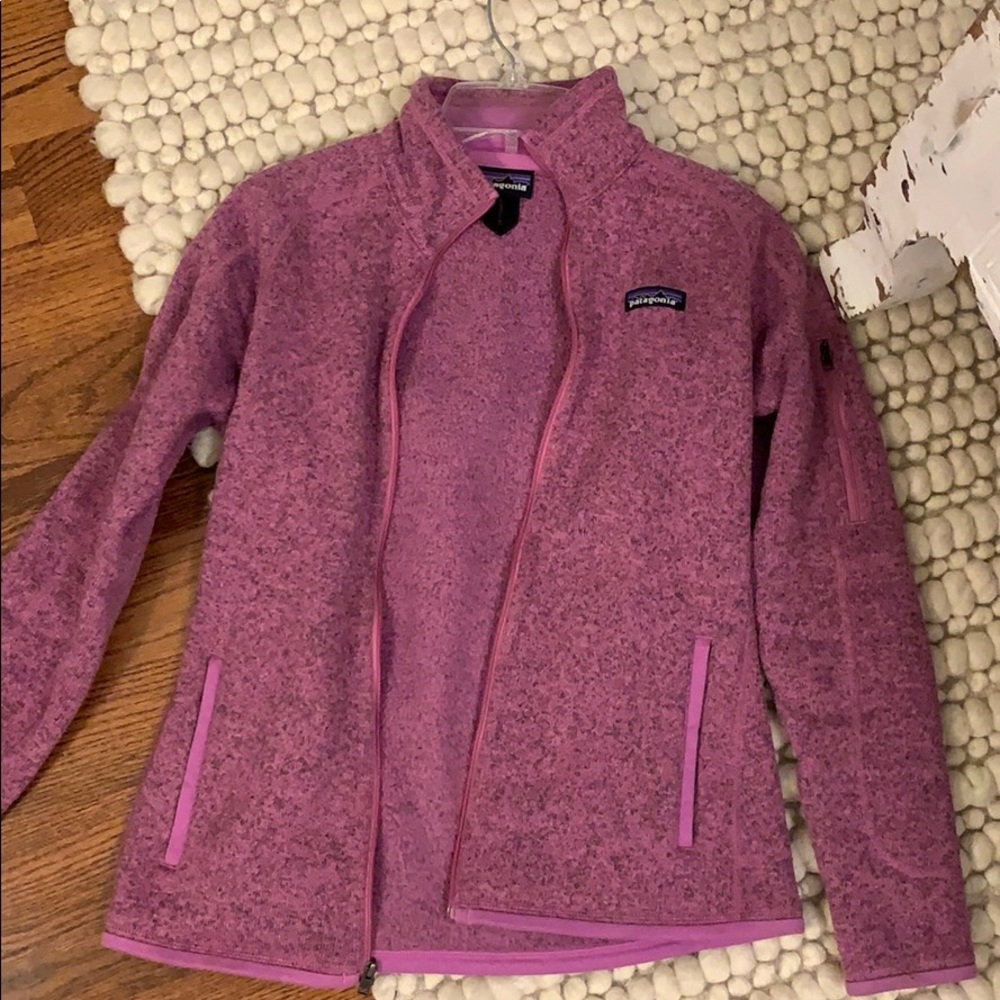 Women’s pink Patagonia jacket